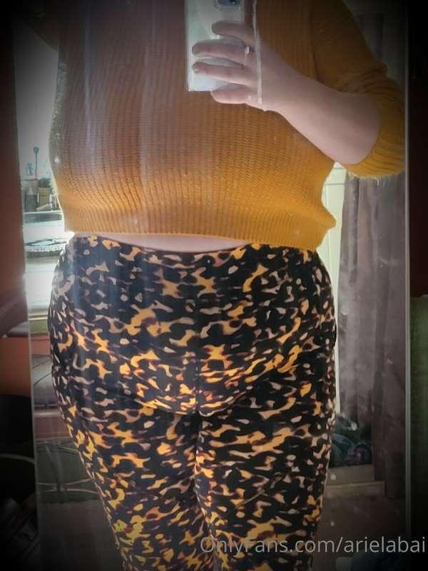 Lol. I fell for one of those "free leggings" Instagram ads 😝..