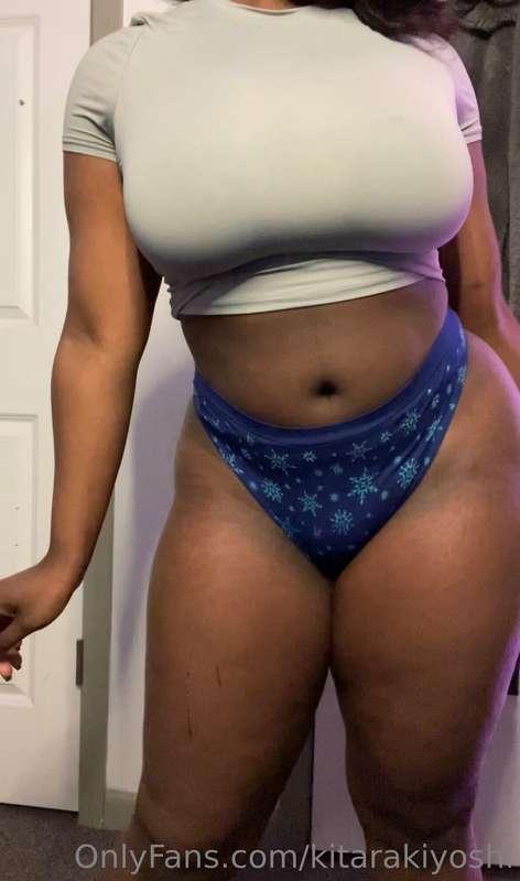 panty haul video with be posted on christmas🎄 { comment whic..