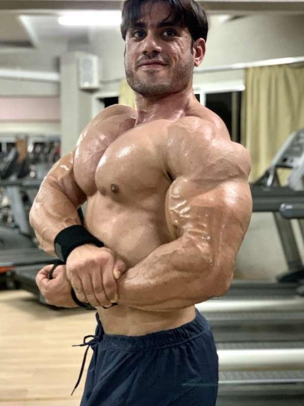 29 October 2019 side chest!