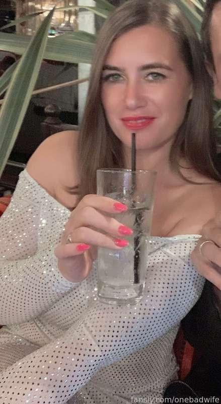 Cheers 😘 I’m having a gin and tonic, it makes me naughty 😜