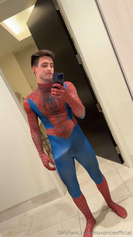 🎃 Happy Halloween 🎃 Spider-Man is here to give you his spide..