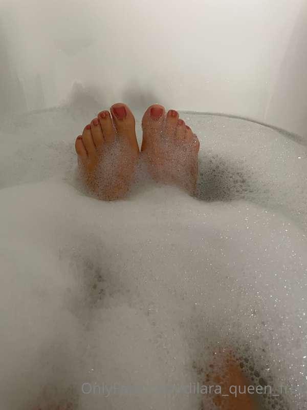 dilara_queen_free image #0
