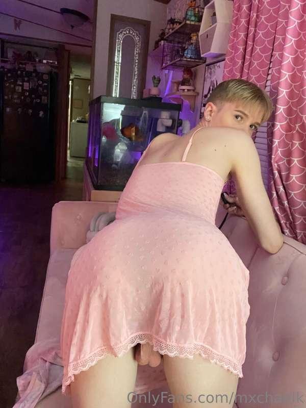 booty and cock hehehe 🤭