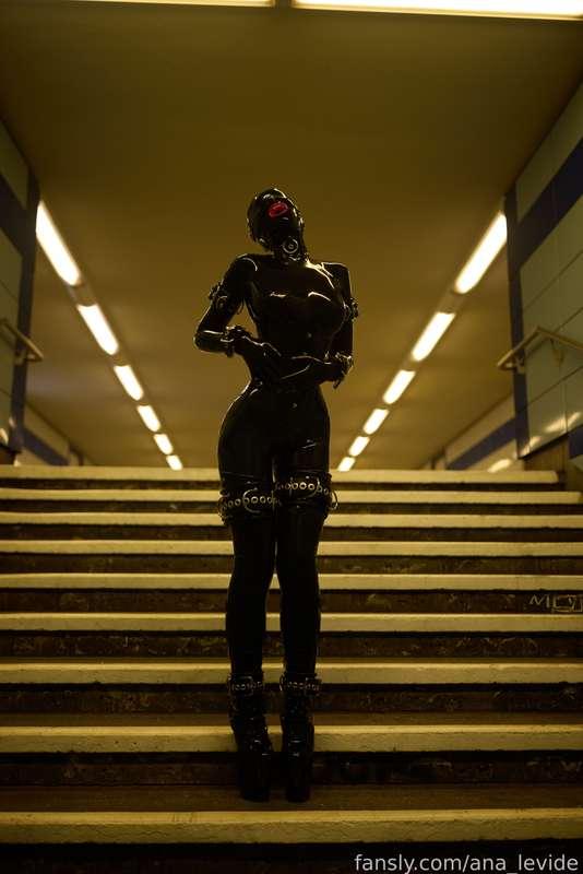 ana_levide image #89