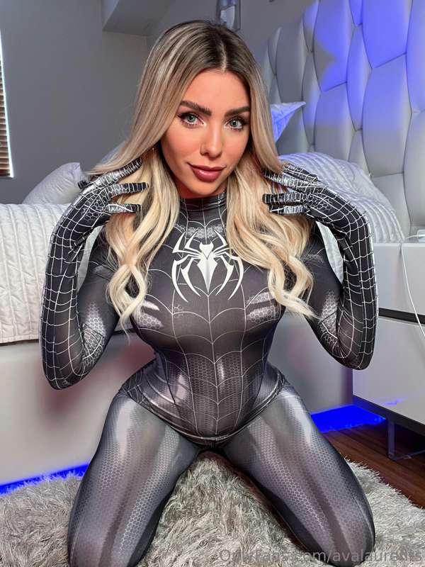 wanna see my fooling around in this outfit?? 😏