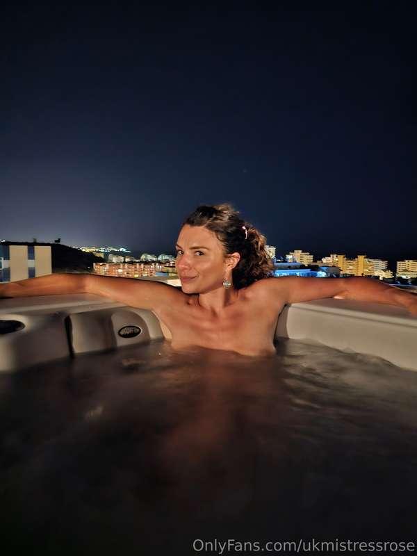 ukmistressrose image #2