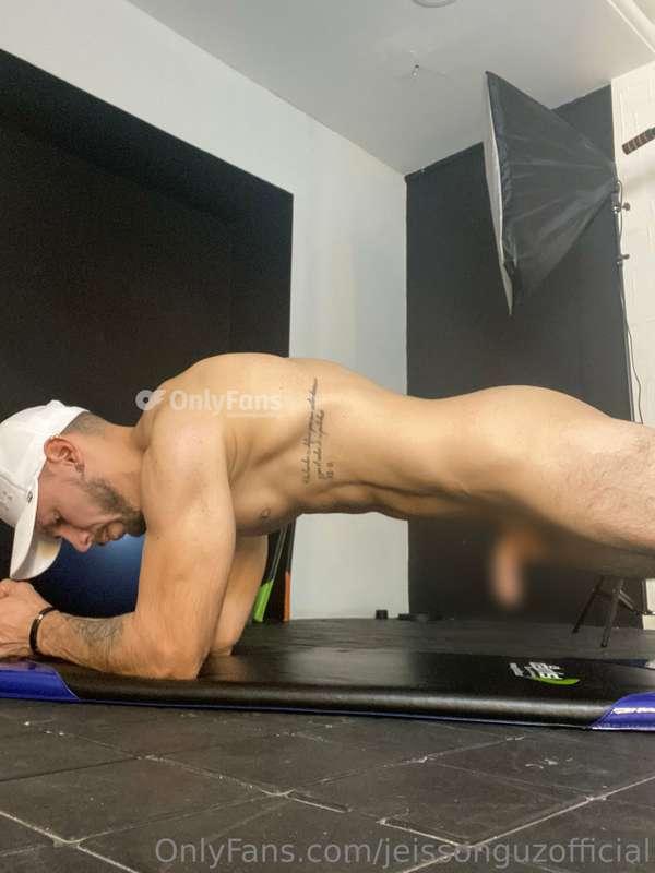 Let's go to the gym... 🤤💪🏻😈