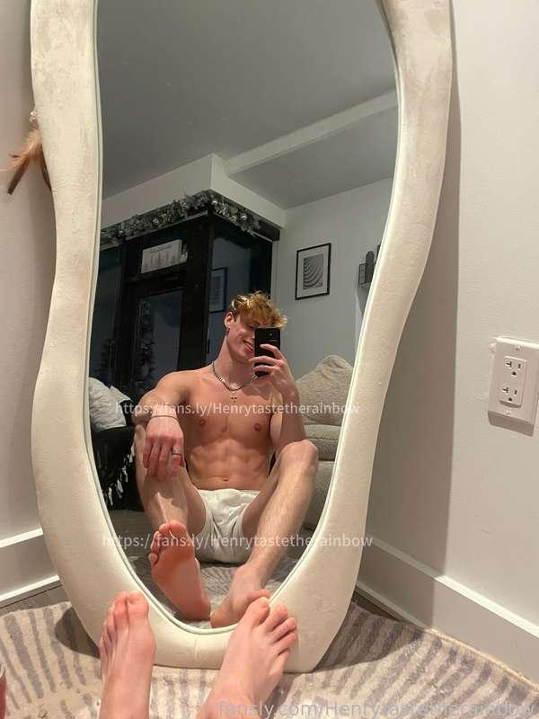 henrytastetherainbow image #1