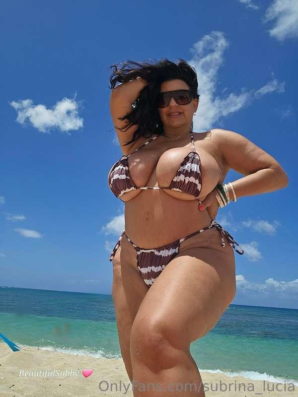 If you saw me on the beach would you come say hii?