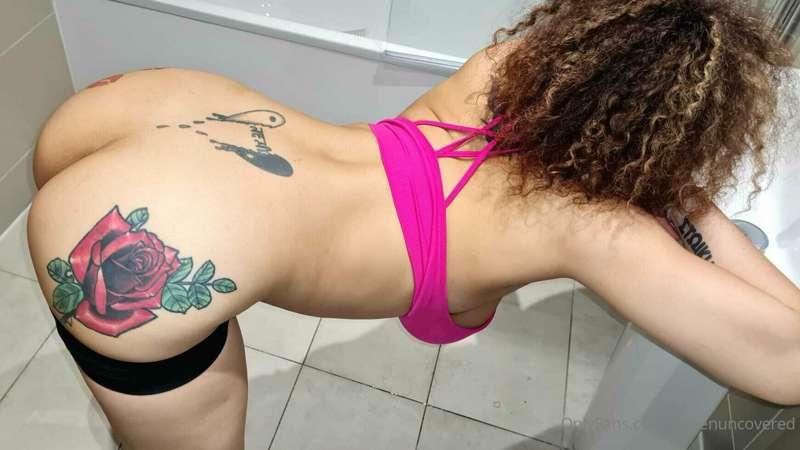 Can you oil up my ass for me