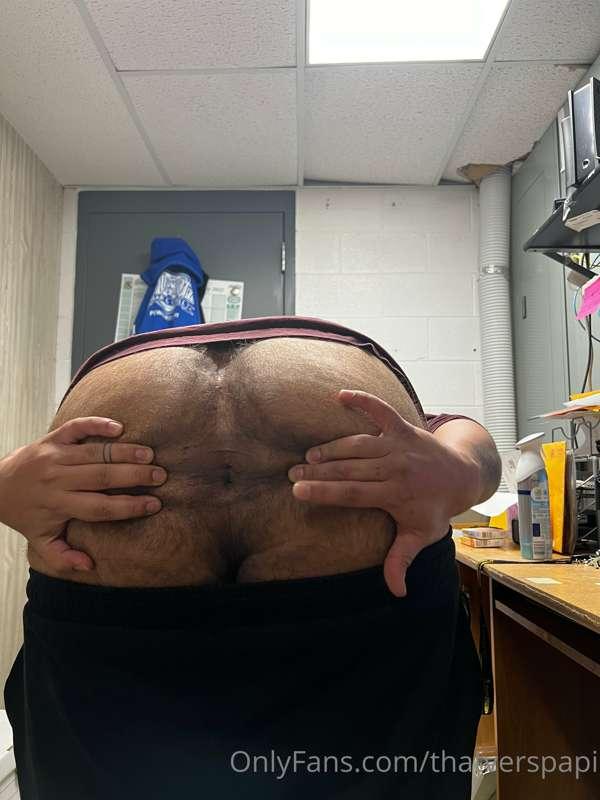 you want a sniff???👃🏽 Get in there and take it all in