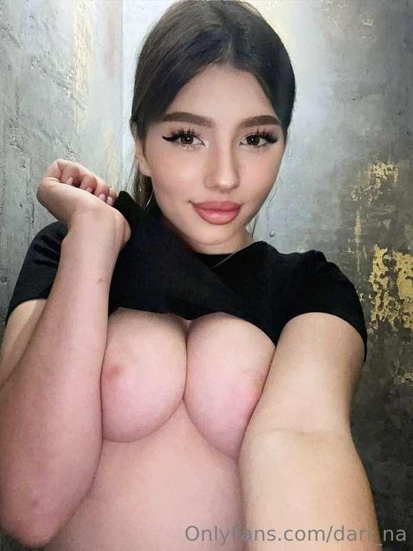 🔥 STOP SCROLLING 🔥 @l1ttle_angel
🔥 She is waiting for you @l..