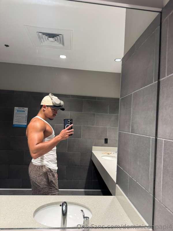 dominicanpapi4 image #0