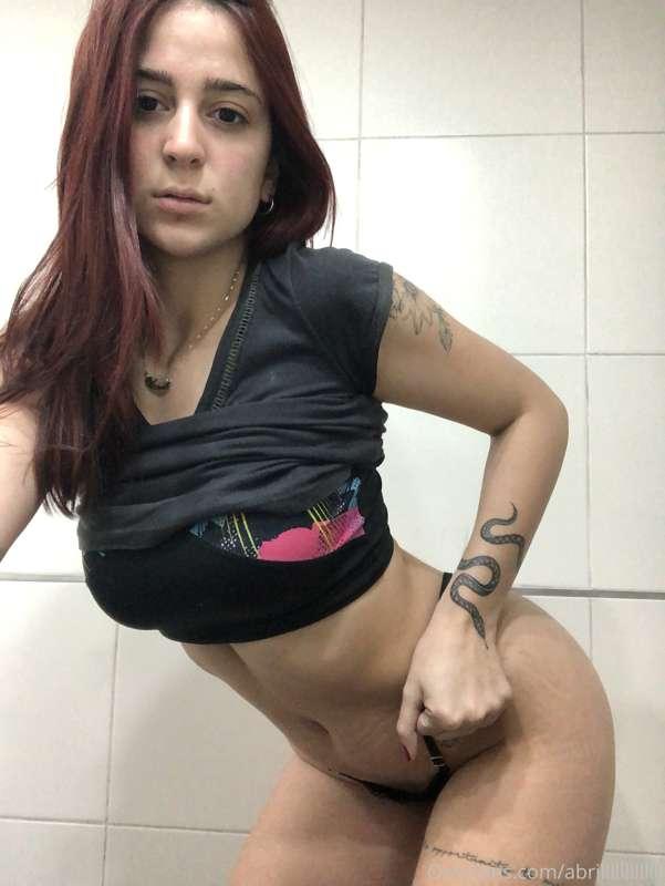 I'm going to the gym to train this body!
all because of you,..