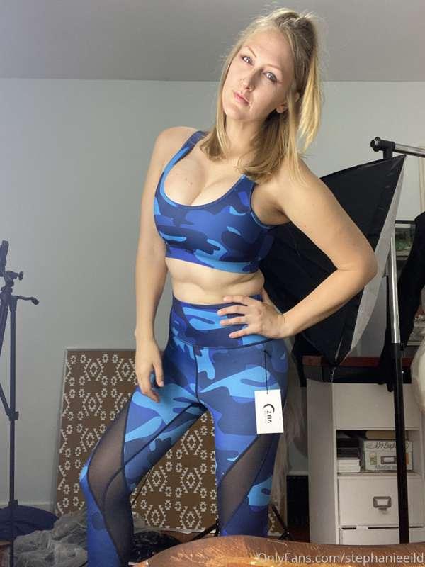 Cam0 booty!