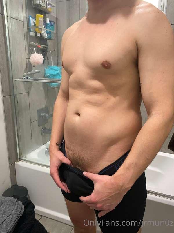 New shower shots in the DM’s