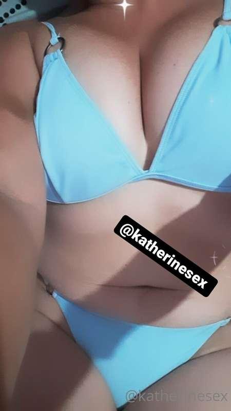 Without a doubt this swimsuit fits me very tight!! 🤭😏 What d..