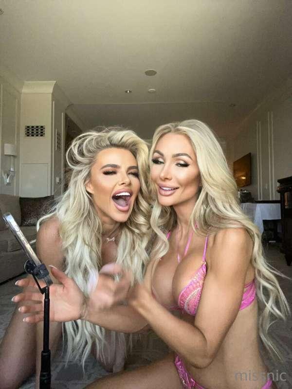 I'm releasing a fun and HOT set with @hollybarker! Go check ..