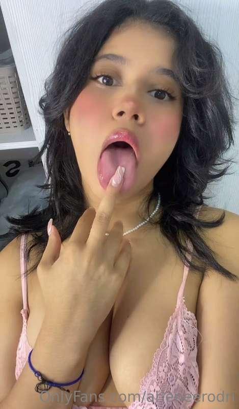 Daddy where you at? cum play with me 😋