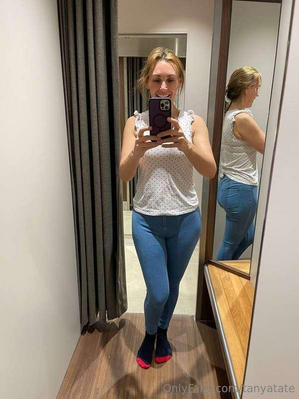 Who's taking me shopping?! 🛍️