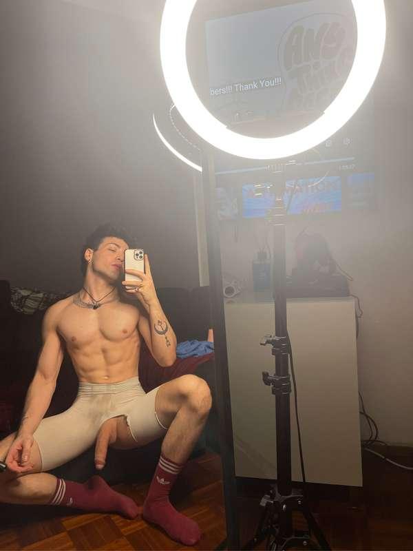 Working on this body for y’all!  I’m growing so fast to make..