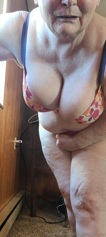 Do you realize I have the privilege to cum everyday thinking..