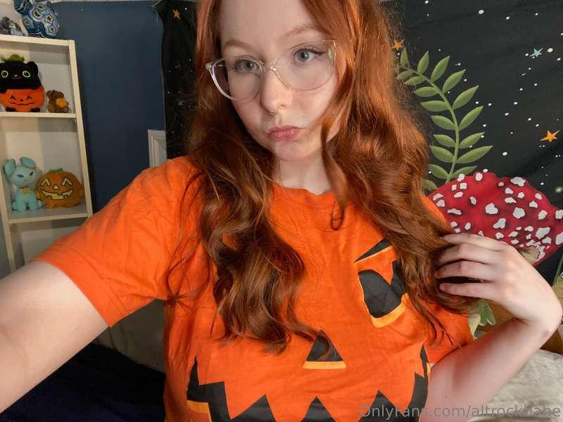 Its officially spooky season! 👻