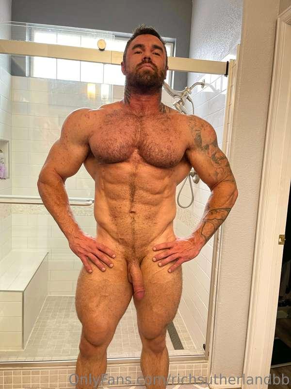 Hop in the shower with me and let me demolish you in the mos..