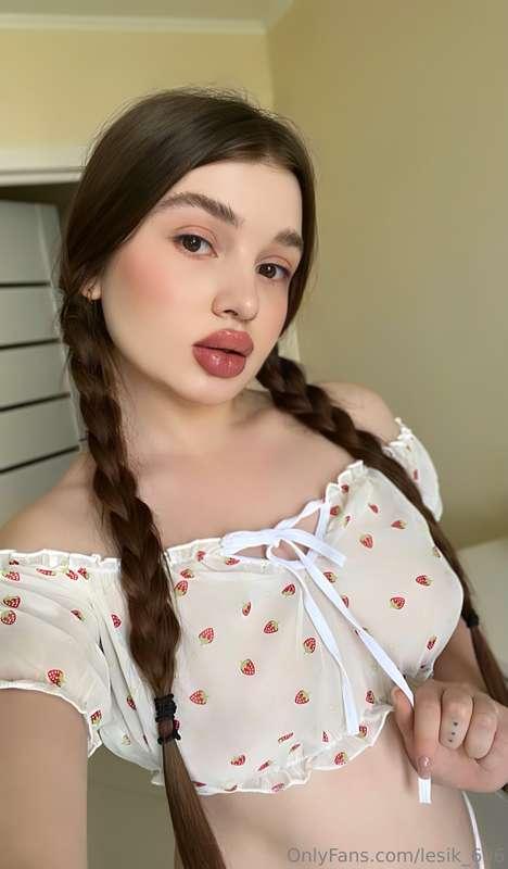 strawberries🍓🍓