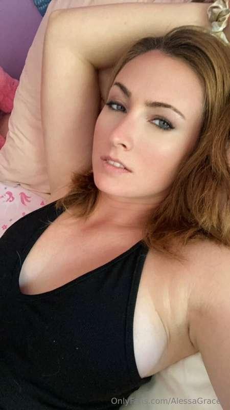 Walked around downtown Orlando today with out a bra, sweat d..