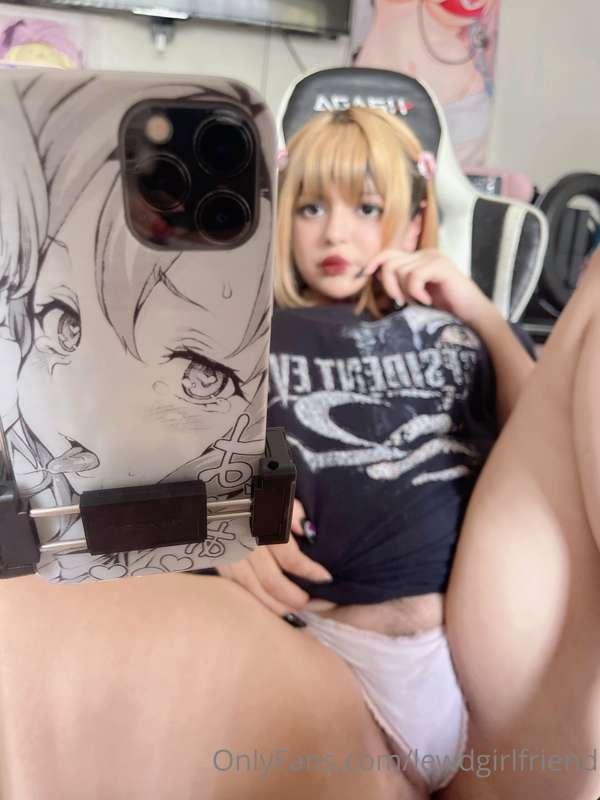 laundry day + horny