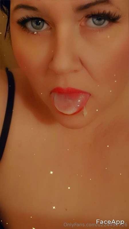 Mmm I just love hot cum on my tongue baby. Do u want it to b..
