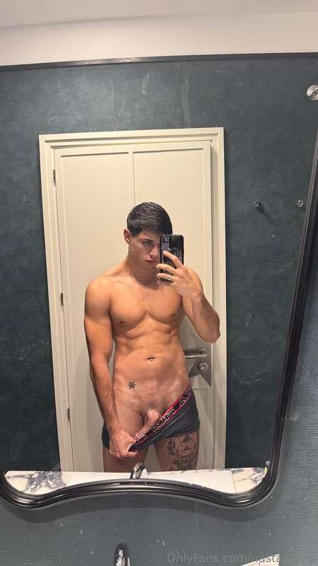 Can you help me? 🍆