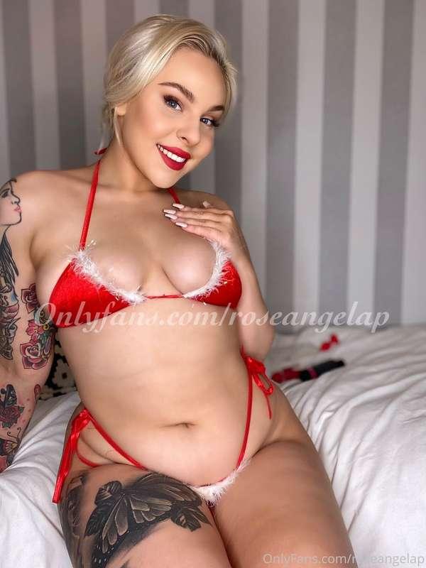 Sneaky peak of the naughty bundles in your inbox ❤️