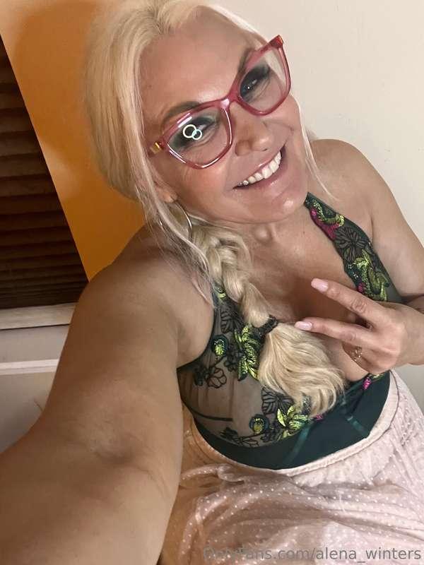 Always ready to make you cum babe 👄