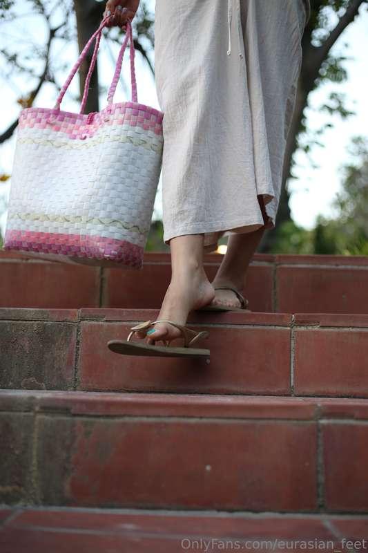 Subscribe to @eurasian_feet_vip for more! x