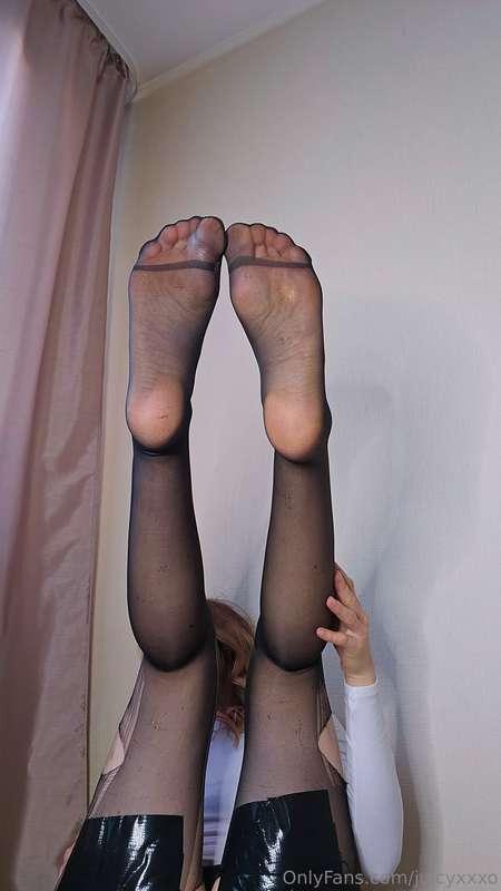I'm not posting my feet that often 🫦 But I know some of u re..