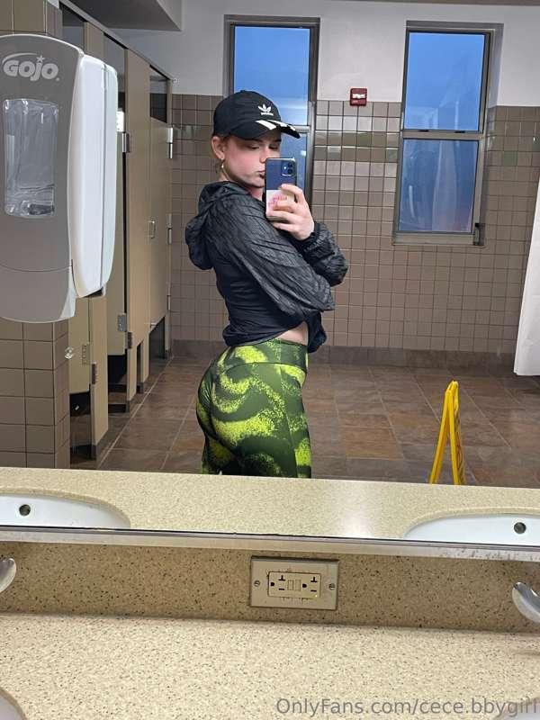 these leggings are fire