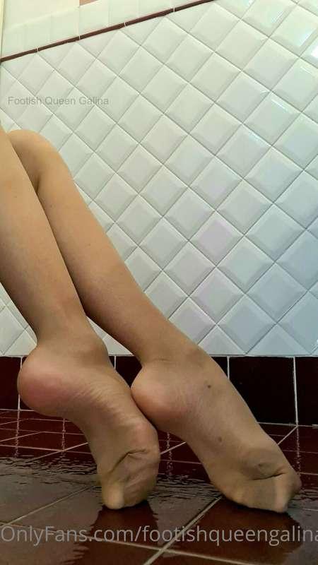 Soles for a nicer Monday 🥰