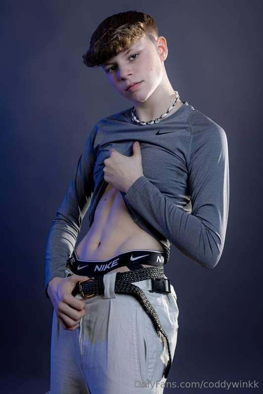 coddywinkk image #0