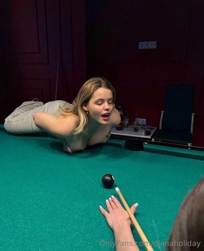 What other game should I play? Write it down😈👅