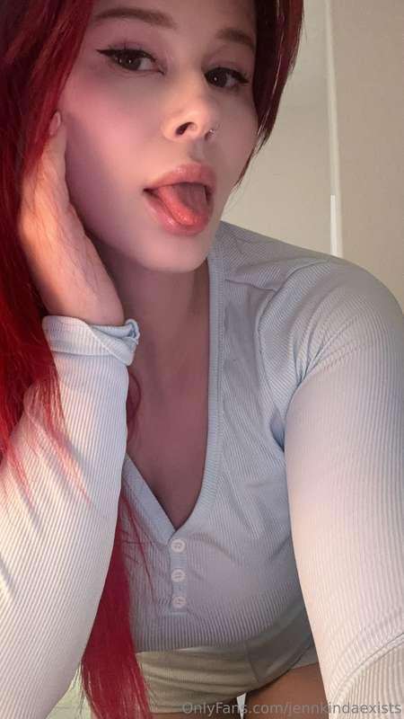 jennkindaexists main image
