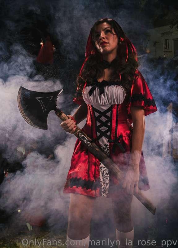 🔥 Red Riding Hood 🔥
Premiere Halloween night