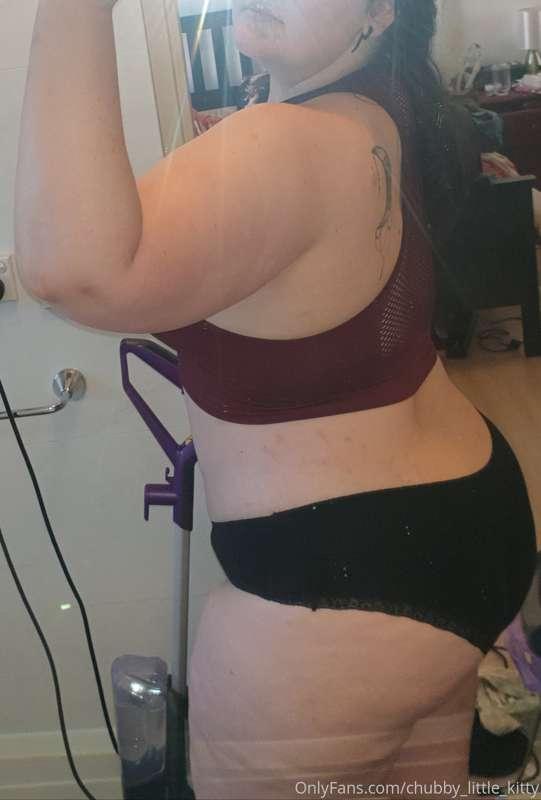 A lil chunky but felt cute while cleaning!