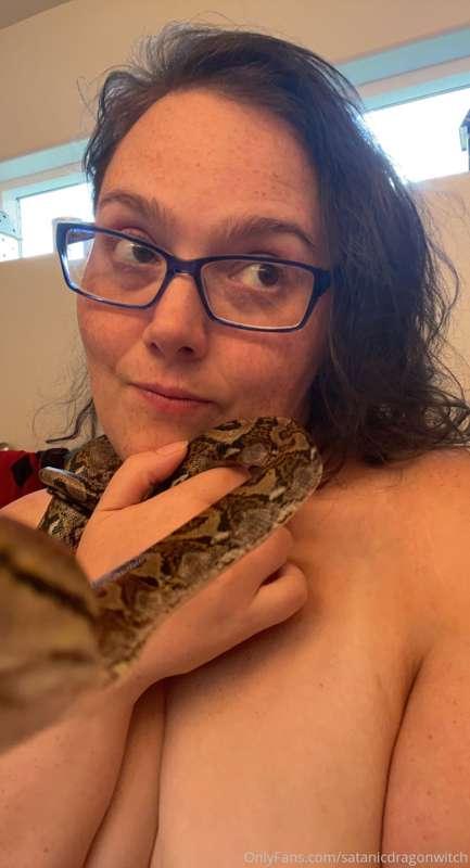 satanicdragonwitch image #4