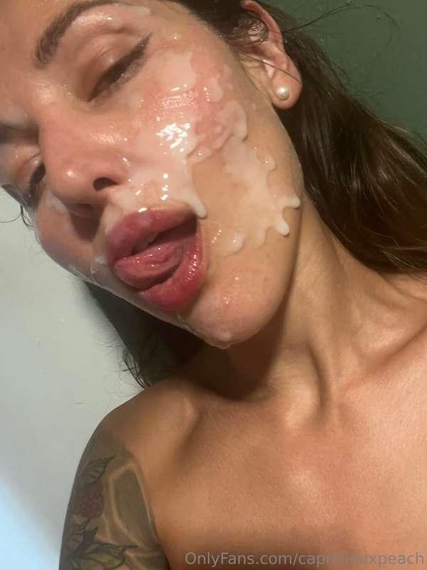Daddy fill my face🤤💦💦💦💦