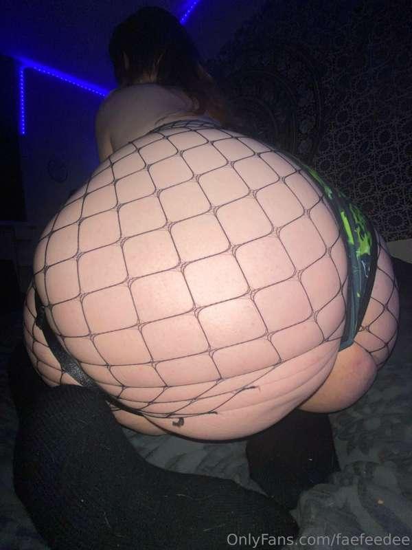 is throwing ass considered working out ?