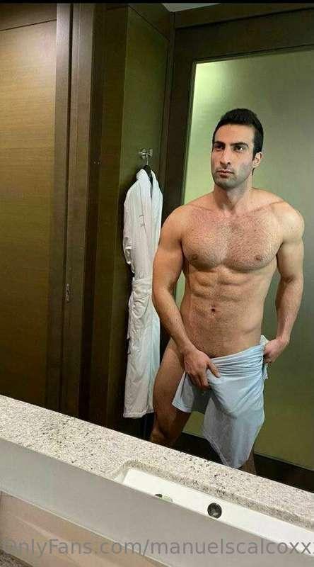 🔥Follow this Hairy muscle alpha Rez, the Persian Prince! @Re..