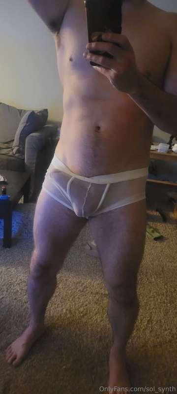 A rare solo post from me. Sent some thirst trap mirror selfi..