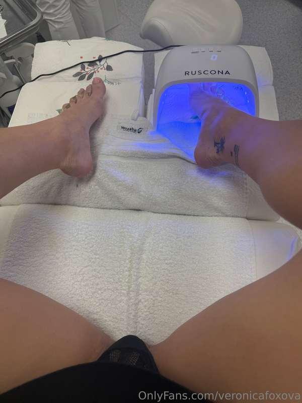 Na pedikúře si přijdu trochu jako na gynekologii, kdo bude m..